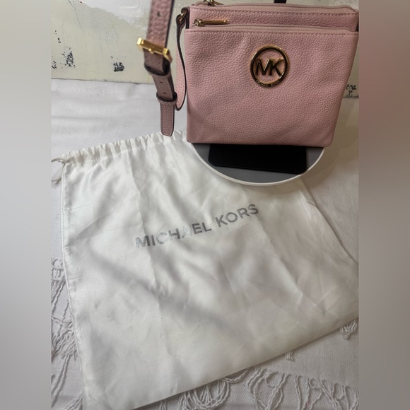 NWOT Michael Kors Double Zip Pink Leather Crossbody - Picture 4 of 17